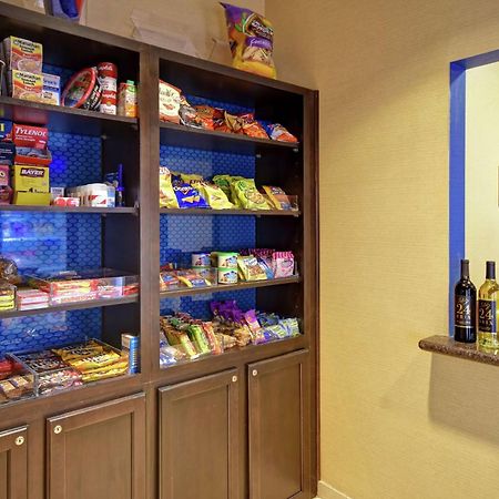 Hampton Inn & Suites Folsom Eksteriør billede