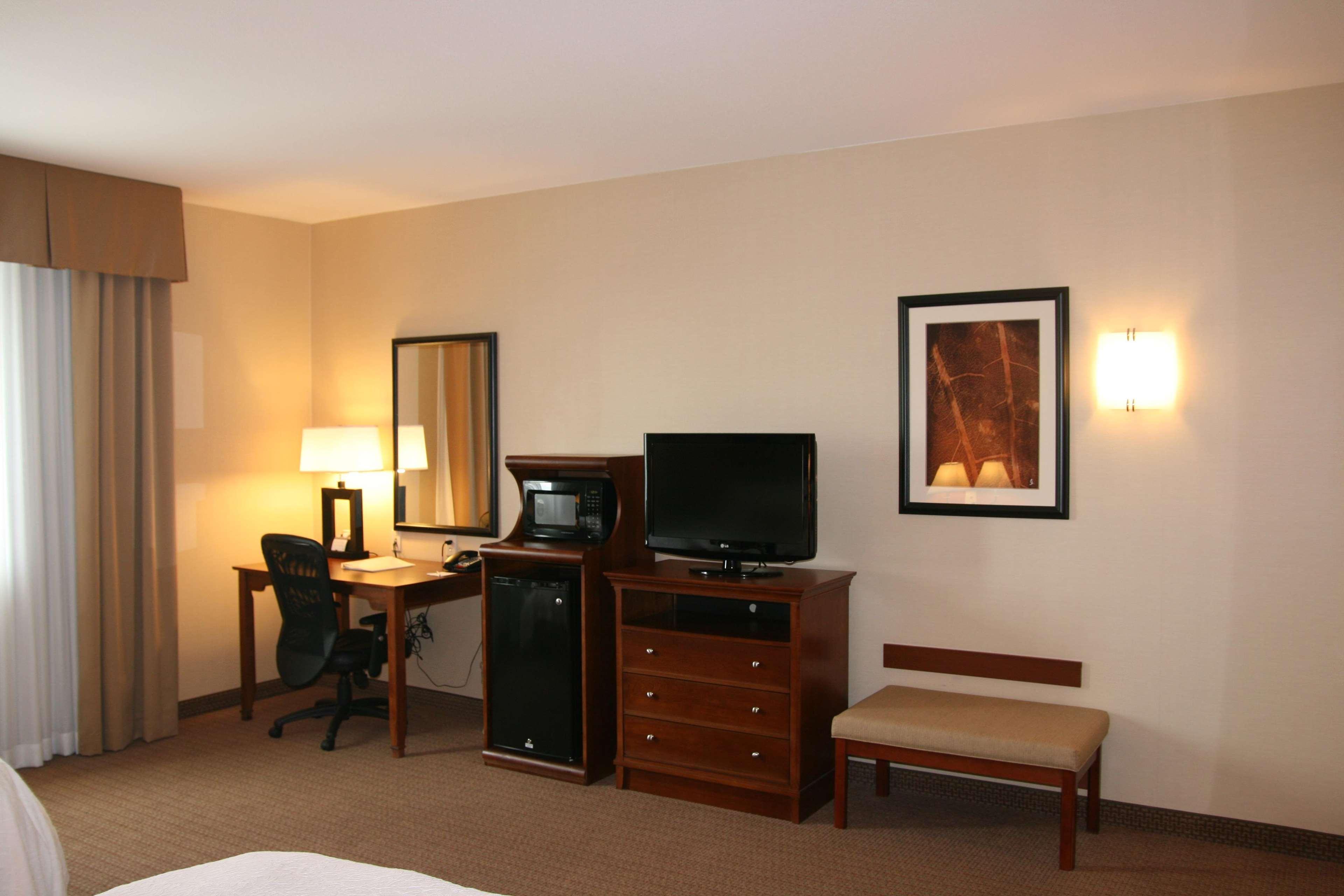 Hampton Inn & Suites Folsom Værelse billede