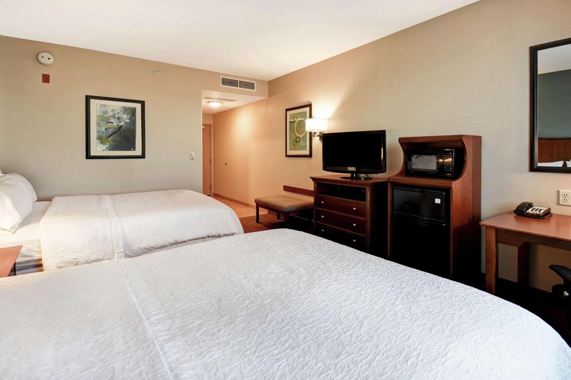 Hampton Inn & Suites Folsom Eksteriør billede