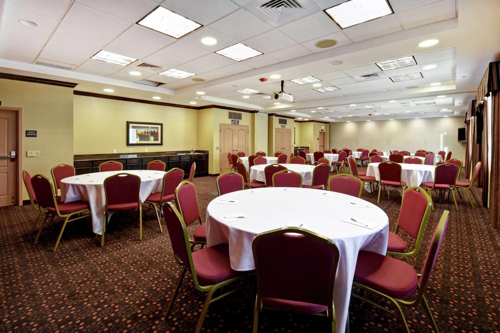 Hampton Inn & Suites Folsom Eksteriør billede